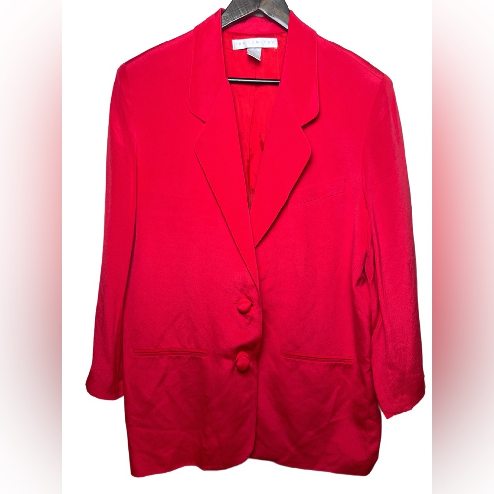 The Limited Red Blazer with Notched Lapel and Hip-Length Cut